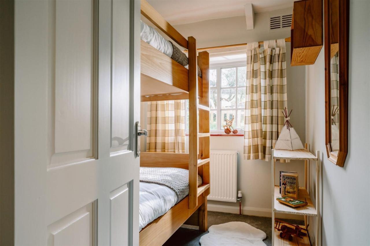 The Stables - Charming 15Th-Century Rural Bolthole Apartamento Newton Abbot Exterior foto