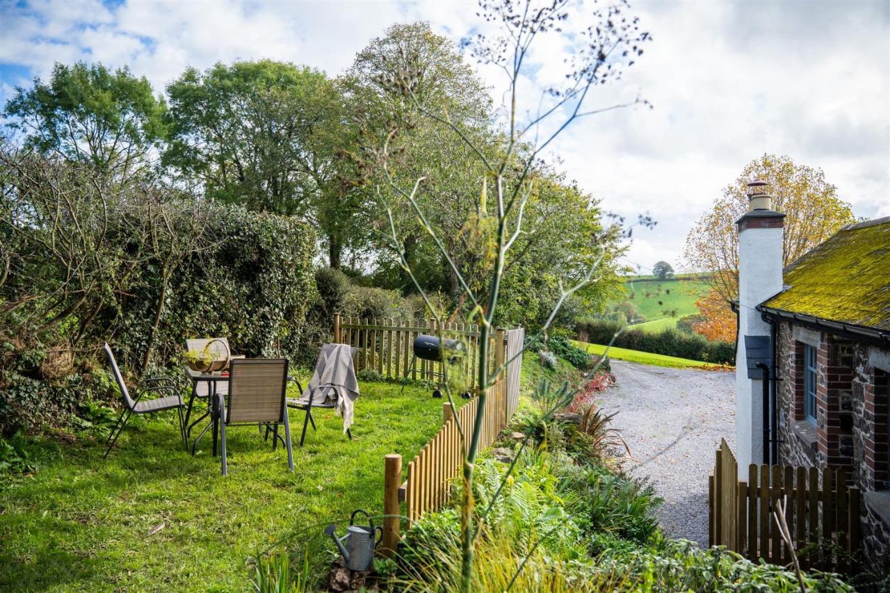 The Stables - Charming 15Th-Century Rural Bolthole Apartamento Newton Abbot Exterior foto