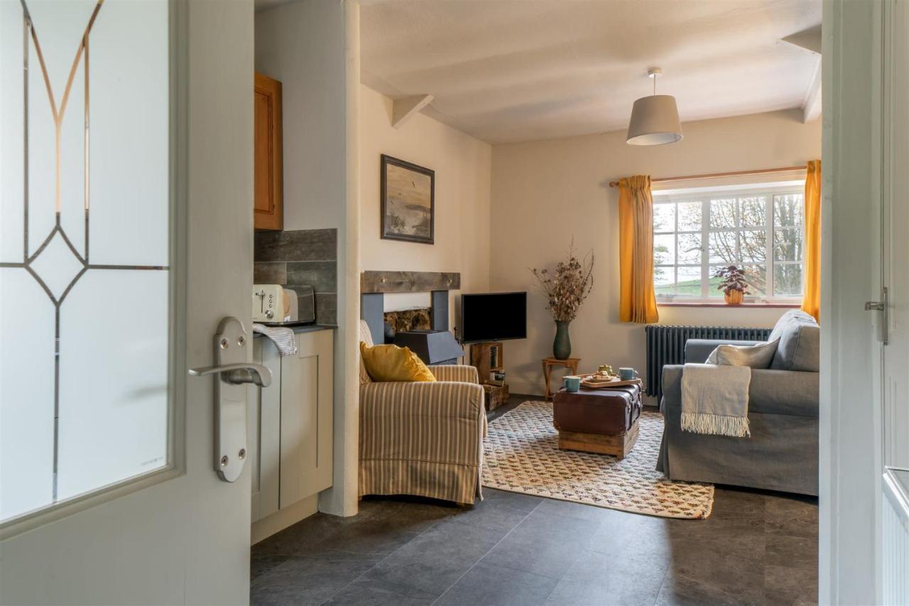 The Stables - Charming 15Th-Century Rural Bolthole Apartamento Newton Abbot Exterior foto
