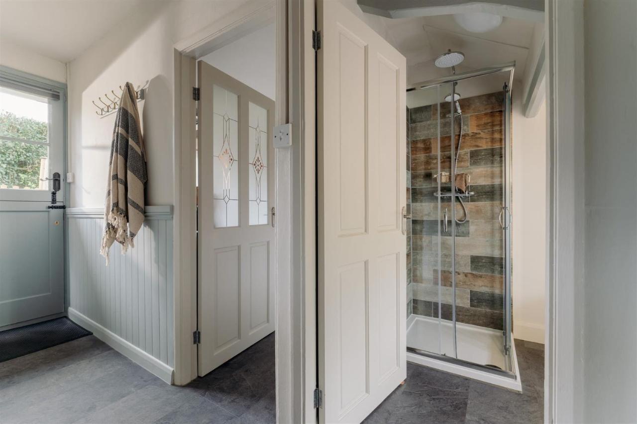 The Stables - Charming 15Th-Century Rural Bolthole Apartamento Newton Abbot Exterior foto